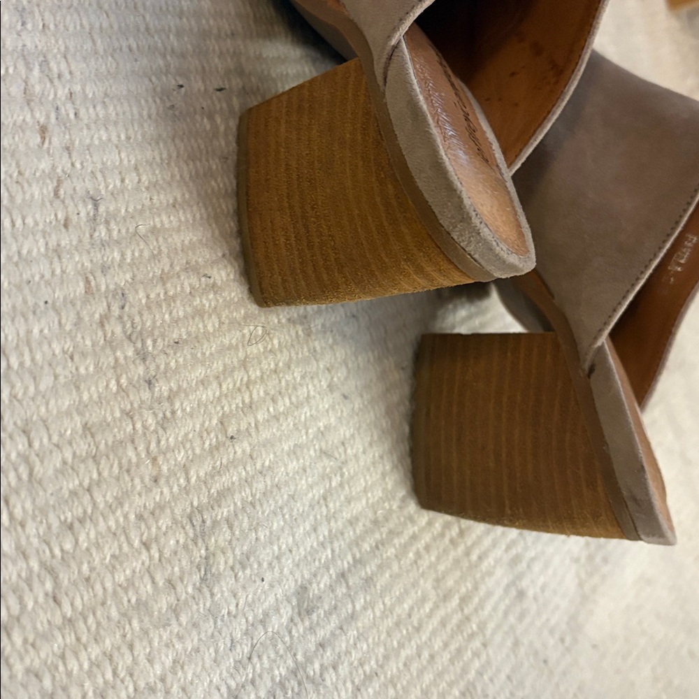Jeffrey Campbell Tan Heeled Boots - Picture 5 of 8